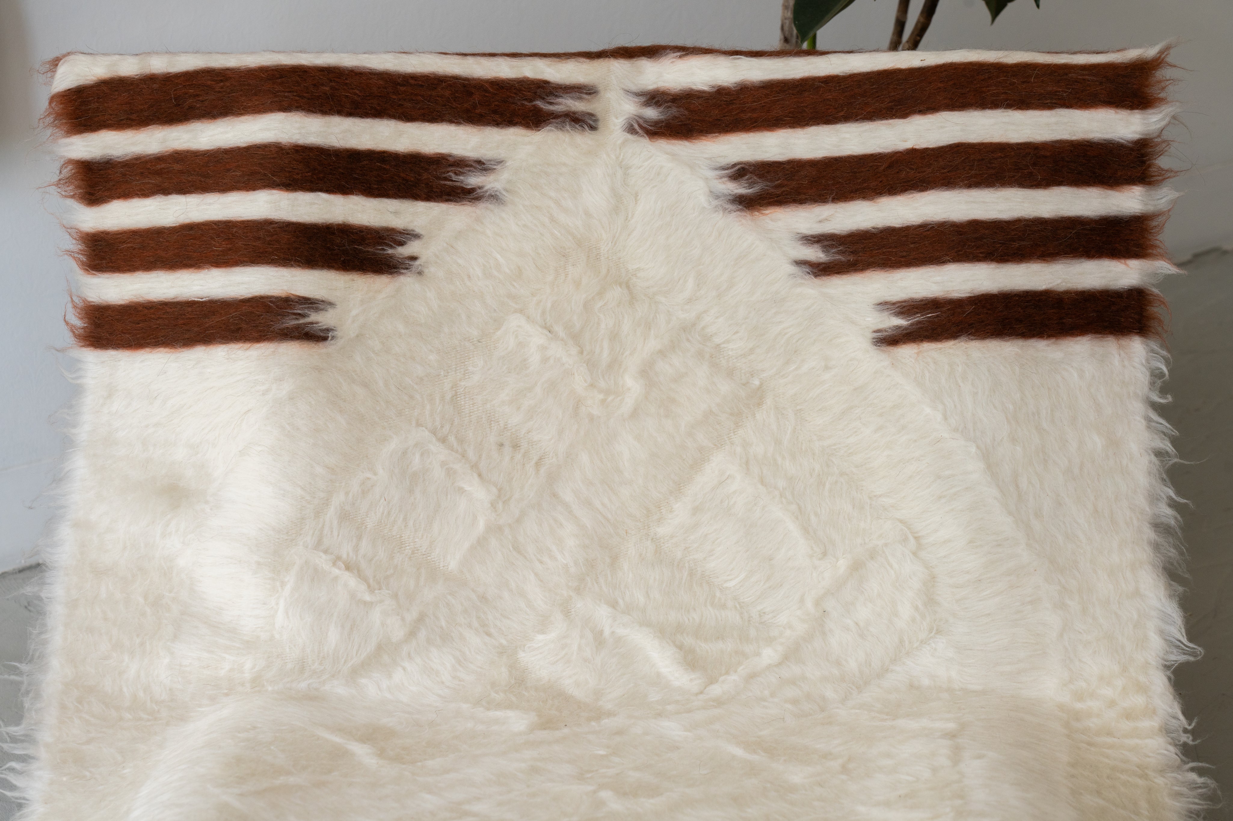 トルコ産 シールトバッターニエ】手織りブランケット-Siirt Battaniye