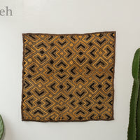 クバ王国伝統のクバクロス-KUBA TEXTILES】クバ布-草ビロード