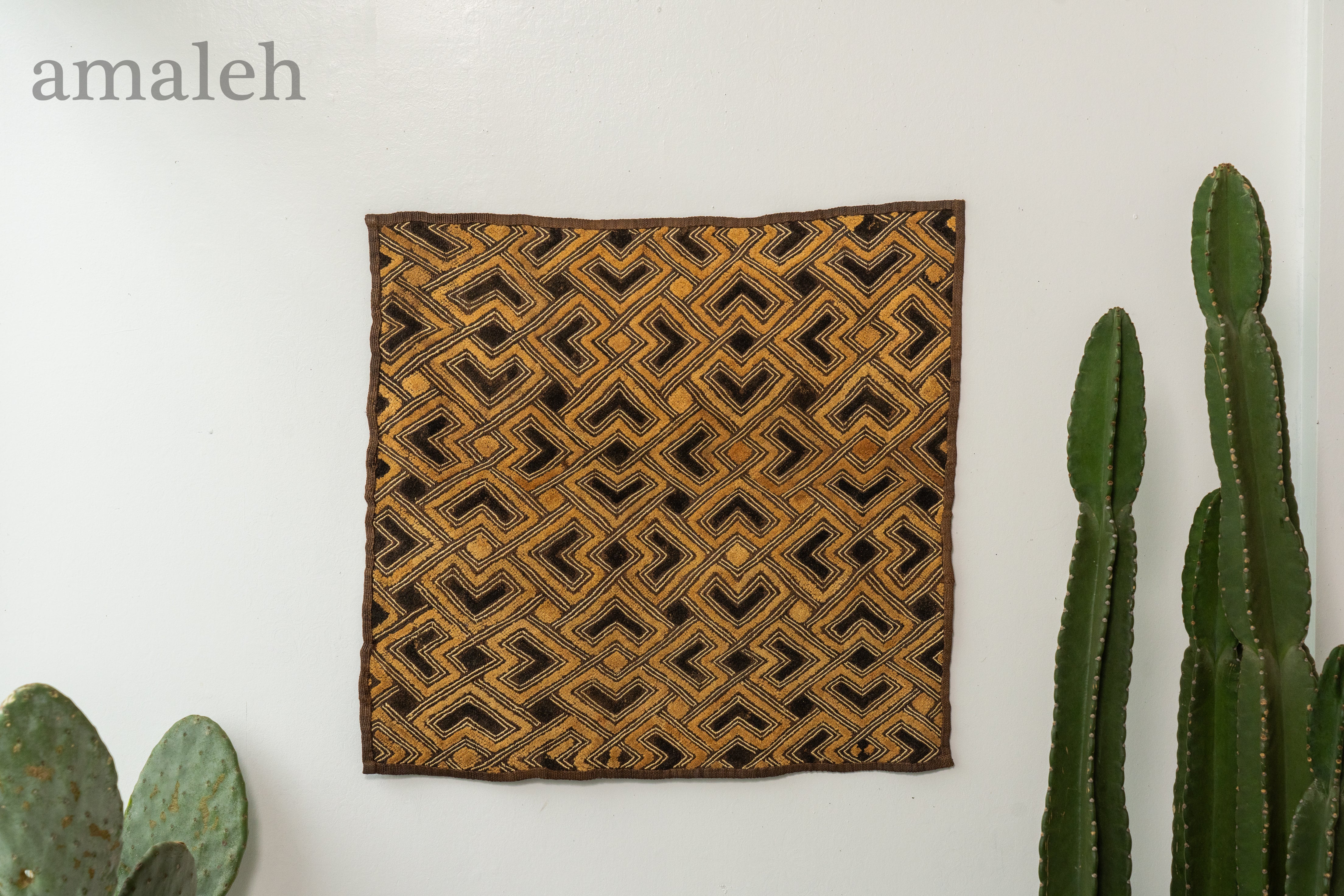 クバ王国伝統のクバクロス-KUBA TEXTILES】-ヴィンテージラグ専門店