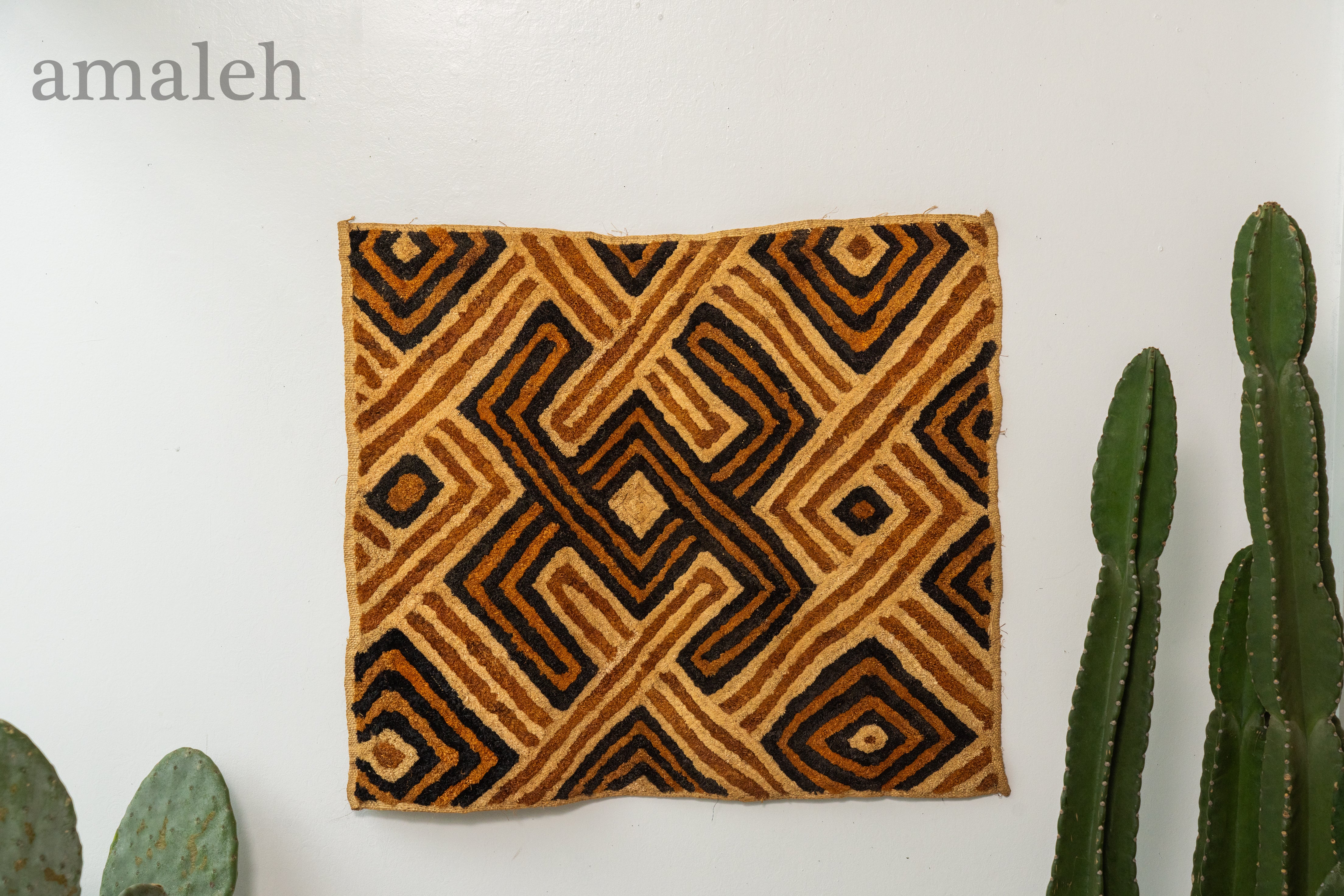 クバ王国伝統のクバクロス-KUBA TEXTILES】-ヴィンテージラグ専門店