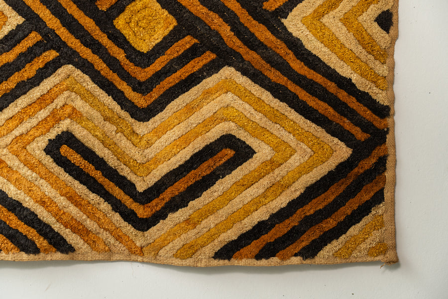 クバ王国伝統のクバクロス-KUBA TEXTILES】クバ布-草ビロード