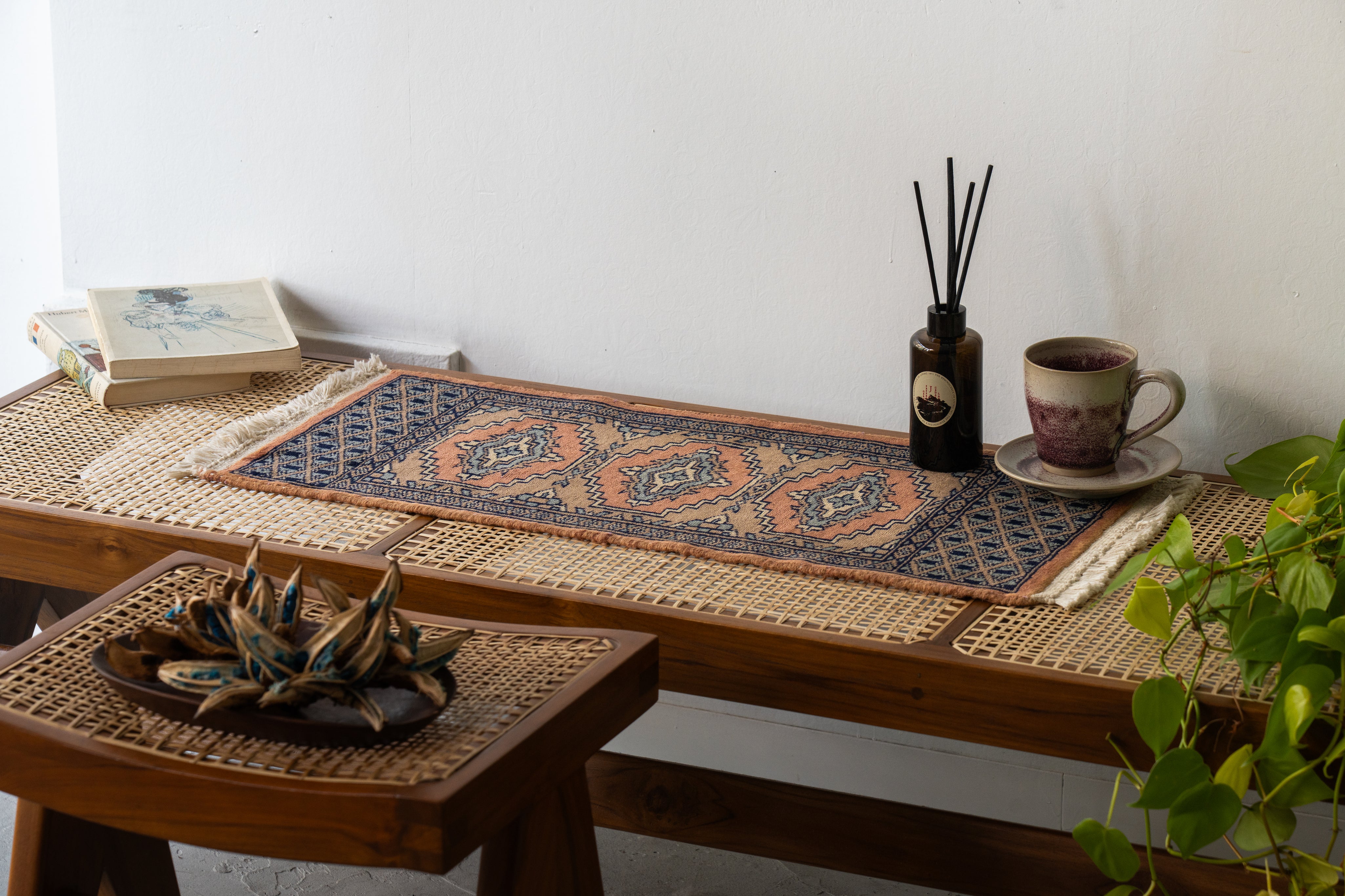 パキスタン産 1990年代 ミニラグ】ミニランナー-パキスタンラグ-手織り